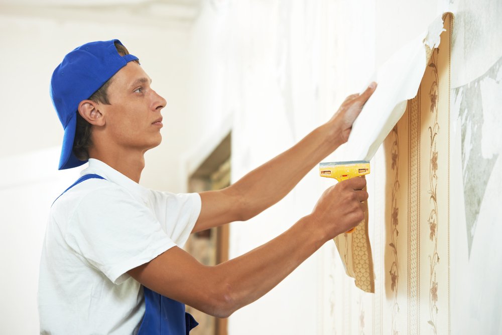 Behang verwijderen in een woning in Nijmegen? Huur onze behang verwijderaars in. Zij werken snel en veroorzaken geen schade aan je muren.